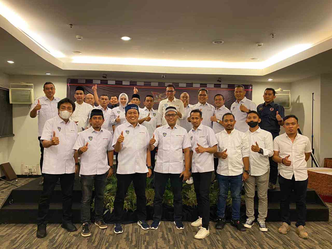 Pengurus Klub Otomotif, Benteng Kupa Sport Team (BKST) telah dikukuhkan oleh Ikatan Motor Indonesia Pengprov Sulsel