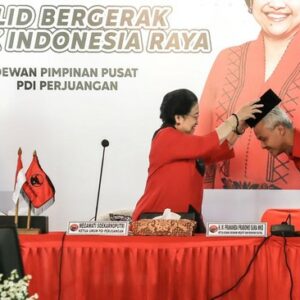 Megawati Sambut Kedatangan Ganjar Bahas Amicus Curiae. (ANTARA FOTO/Monang).