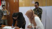 Suasana penandatanganan Perjanjian Jual Beli Tenaga Listrik (PJBTL) antara PT PLN (Persero) Unit Induk Distribusi Sulawesi Selatan Sulawesi dan Sulawesi Barat dan PT Masmindo Dwi Area