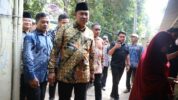 Dapati Laporan Warga Terjangkit, Wali Kota Bekasi Tinjau Langsung Kasus Chikungunya di Bantargebang