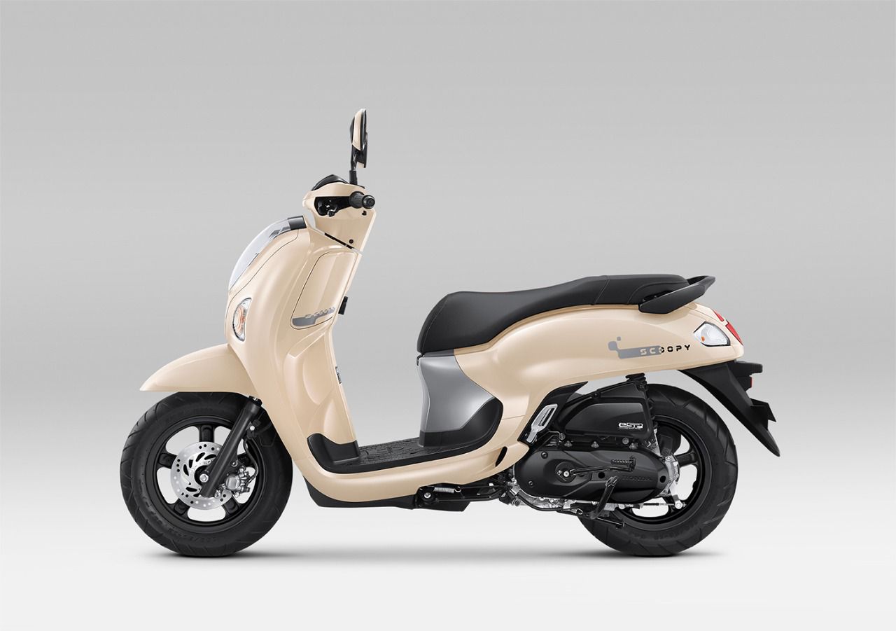 Smart Key hingga USB Type-C, New Honda Scoopy Kini Tampil Stylish dengan Teknologi Modern